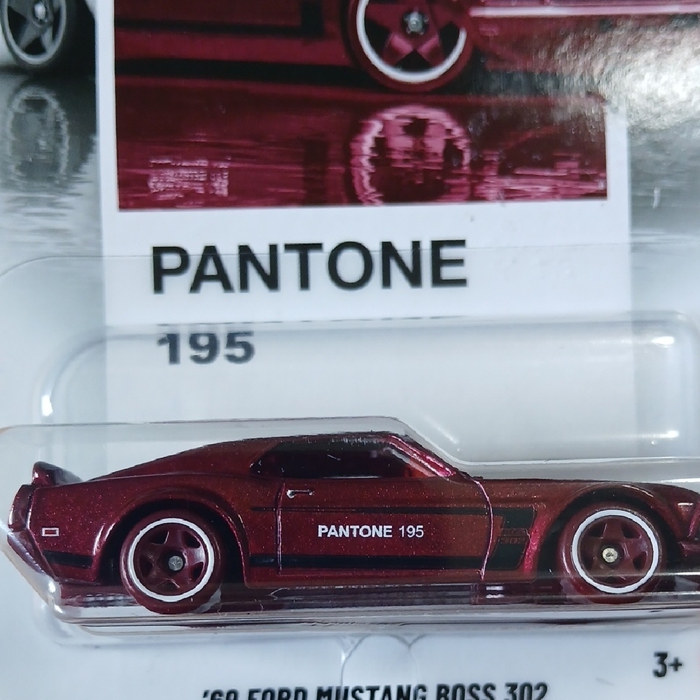 '69 Ford Mustang Boss 302 - Pantone 195 Red Hot Wheels Silver Series - Picture 5 of 8